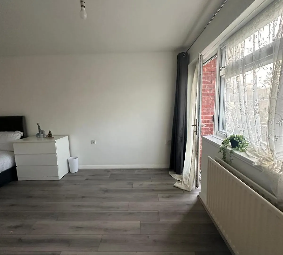 Modern Room In A 4 Bedroom Flat In London, Shared Bathroom! United Kingdom